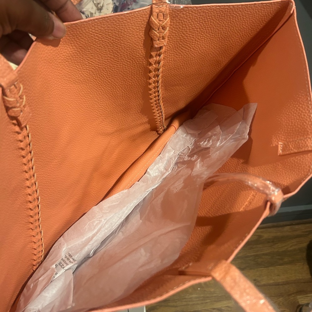 Badgley Mischka Coral Vegan Leather Tote with Gold Hardware - Picture 5 of 6